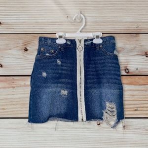 Blue denim jean skirt with zipper